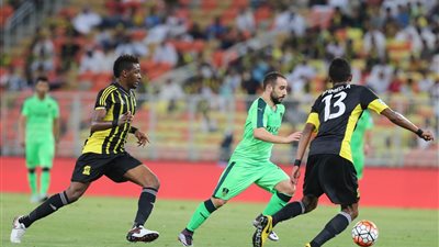 مواجهة صعبة بين الاتحاد والأهلي في ديربي جدة