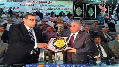 تكريم المتفوقين دراسيًا وحملة الماجستير والدكتوراة من أبناء أعضاء نقابة المهندسين بالفيوم