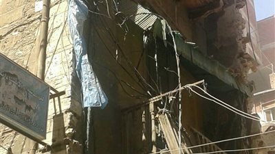 حى الجمرك بالإسكندرية.. عودة التيار الكهربائي إلى منطقة العقار المنهار فى أقرب وقت 