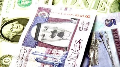 ركود قطاع الجوالات يخفض استيراد إكسسواراتها بنسبة 40%