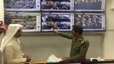 تدشين 128 كاميرا وغرفة عمليات في جوازات جسر الملك فهد