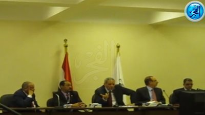 انقطاع الكهرباء خلال كلمة وزير التربية والتعليم في مؤتمر ببني سويف (فيديو) 