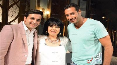 صاحبة السعادة تستضيف النجوم الشباب (صور)