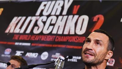 كليتشكو يشعر بخيبة أمل بسبب تأجيل مواجهة فيوري