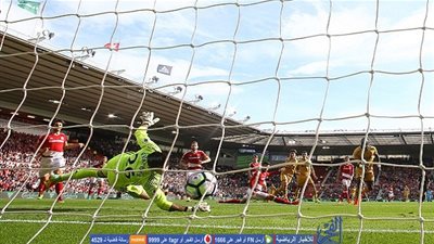 بالفيديو|| توتنهام يتخطي ميدلزبره بهدفين.. وإيفرتون يسقط أمام بورنموث