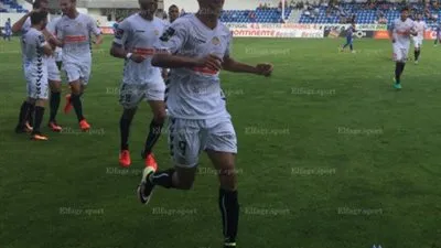 الجزائري عكاشة يقود ماديرا للفوز على فييرينسي في غياب غزال