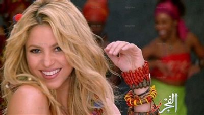 شاهد.. أداة جنسية غريبة في غرفة نوم شاكيرا