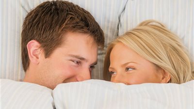 بماذا يفكر الرجل خلال العلاقة الحميمة ؟