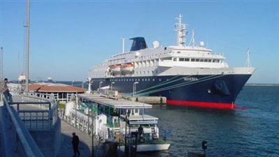 وصول 475 راكب منهم 98 حاج لميناء نويبع