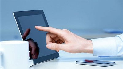 تطبيق يبلغ تكلفة تحميله 300 دولار 