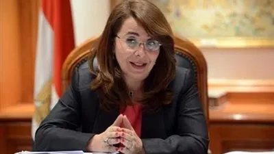 غادة والي تعرض إنجازات برنامج 