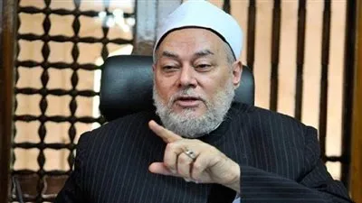 المفتي السابق: يجوز هبة الصلاة للأموات