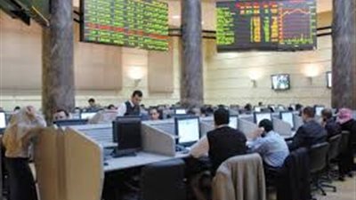 البورصة  تخسر 600 مليون جنيه في منتصف تعاملات اليوم 