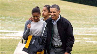 أوباما يشجع ابنتيه على الانضمام للجيش