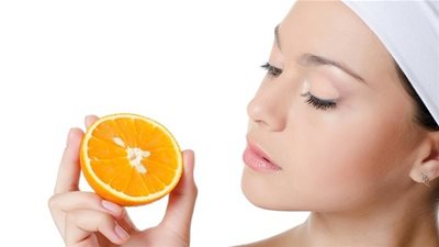 ماسك بياض البيض وقشر البرتقال لتنظيف الوجه