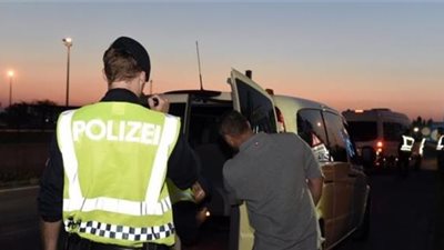 العثور على متفجرات فى سياره قادمة من النمسا إلى ألمانيا