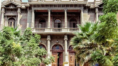 قصر شامبليون.. تاريخ مصر المنهوب بأيدي ملياردير 