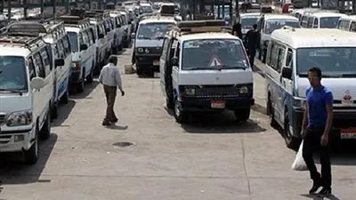 الشلل يصيب موقف سيارات الإسماعيلية بعد تجمهر السائقين 