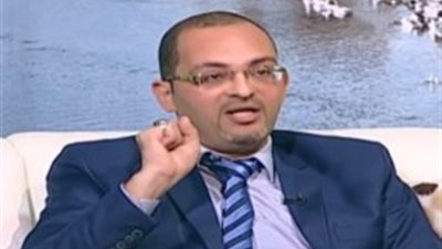 عالم فلكي: حلم الرجل بالزواج من 10 سيدات دليل على الخير