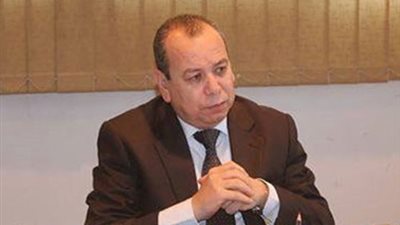 بيان عاجل من محافظ دمياط بشأن واقعة تحويل فناء مدرسة لـ