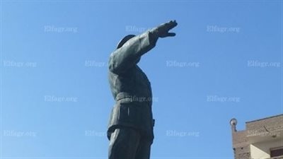 ننشر أول صور لتمثال السادات الجديد بـ 