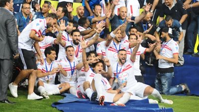 الزمالك يتسلم 4 مليون جنيه من الكاف 