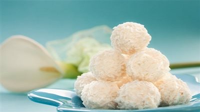 طريقة تحضير كرات جوز الهند