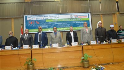 جامعة أسيوط تدشن حملة تبرعات لصالح معهد جنوب مصر للأورام (صور)