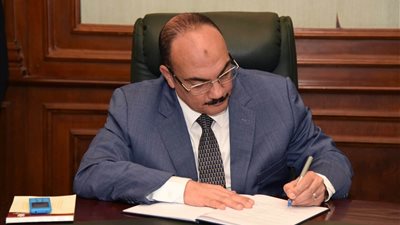 محافظ الإسكندرية يوافق على خفض مجموع القبول بالمدارس الثانوية 