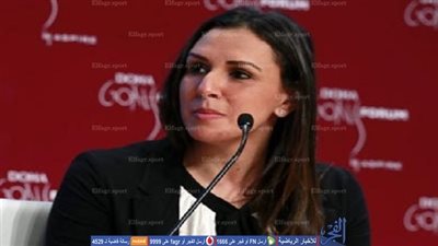 بطلة السباحة رانيا علواني في زيارة لمستشفى بهية لدعم مرضى سرطان الثدي