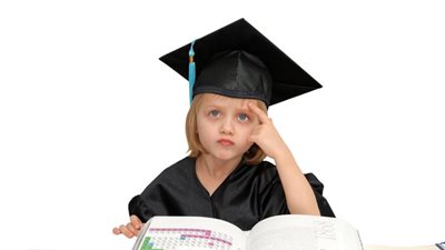 6 نصائح تساعدك في تنمية ذكاء طفلك وتحسين مستواه الدراسي