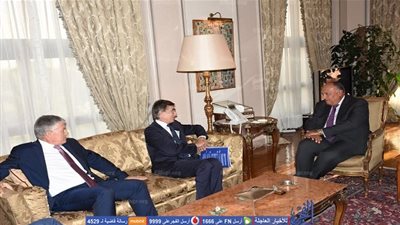 شكرى يستقبل المرشح الفرنسى لمنصب مدير عام منظمة الصحة العالمية