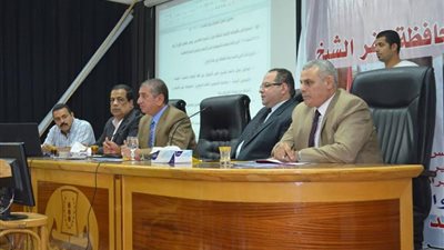 محافظ كفرالشيخ: تزويد الكمائن الشرطية بلجان تموينية لإحكام الرقابة على تداول السلع