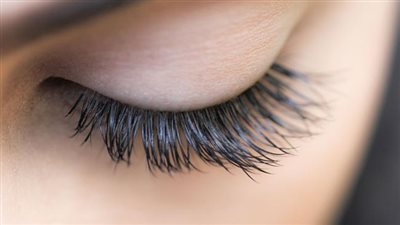 زيت جوز الهند لرموش كثيفة خلال أسبوع  