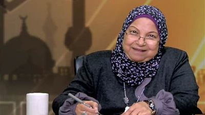سعاد صالح: الهجر بين الأزواج يزيد الحزن لأنهما عضوًا واحدًا