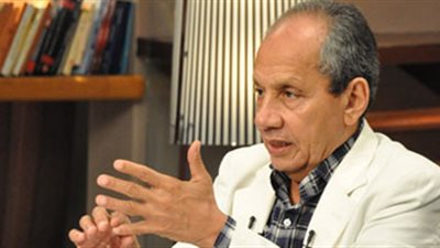 إبراهيم حجازي: هناك حصار سياسي واقتصادي على مصر