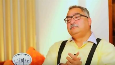 إبراهيم عيسى: نادم على عدم زيارتي لأحمد زكي في أيامه الأخيرة