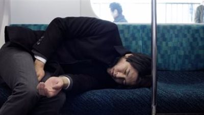 20% من موظفى اليابان معرضون للوفاة بسبب الإفراط فى العمل