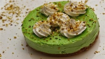 طريقة عمل تشيز كيك الفستق الحلبي