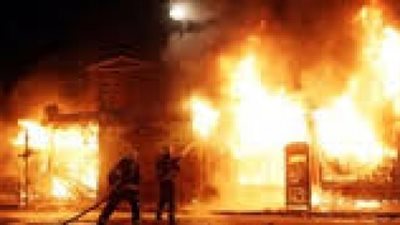 عاجل.. اندلاع حريق هائل في مصنع أخشاب بالدقهلية