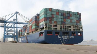 570 طن مواسير صادرات ميناء دمياط 