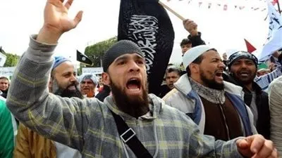 السلفية.. شوكة في الحلق الشيعي.. 5 تحركات سرية لصد تجاوزات 