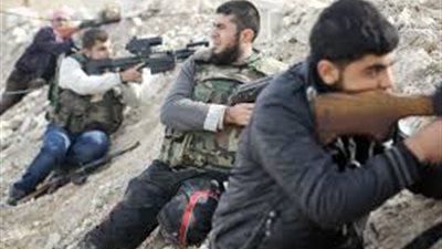 200 مسلح في الهامة يسلمون أنفسهم للجيش السوري