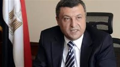 عبدالعزيز: لا يوجد عجز في المواد البترولية.. والسوق المحلي مستقر 