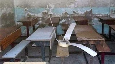 سقوط مروحة سقف فوق رأس طالبة بإحدى مدارس الخارجة بالوادي الجديد