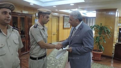 مدير أمن البحيرة يُكرم 3 أفراد شرطة لجهودهم في ضبط الخارجين عن القانون (صور)