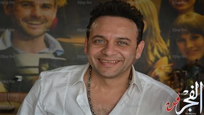 هذه رسالة مصطفى قمر للموزع طارق مدكور