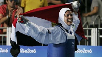 هداية ملاك : تكريم الرئيس وسام على صدورنا .. وأتمنى وضع نظام تعليمي خاص بالرياضيين