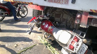 مصرع إمام مسجد في حادث تصادم بطريق 