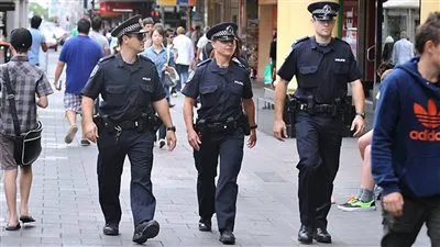 القبض على مراهقيْن لصلتهما بـ